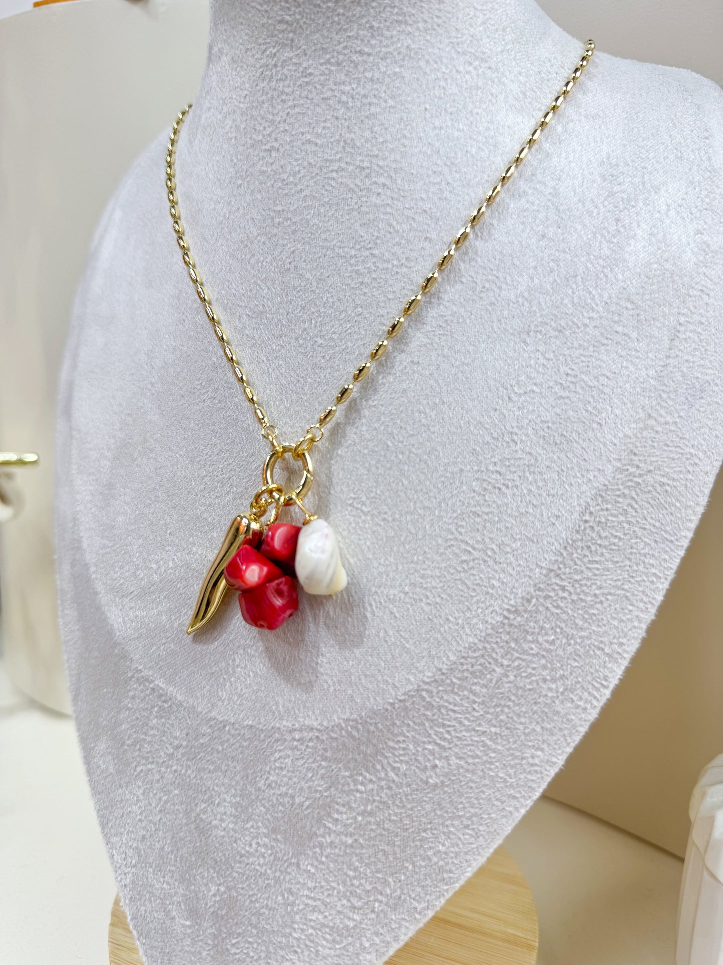 Collar Ají y Piedras