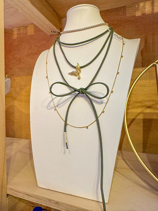 Collar de Gamuza