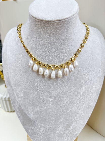 Collar Perlas Blancas