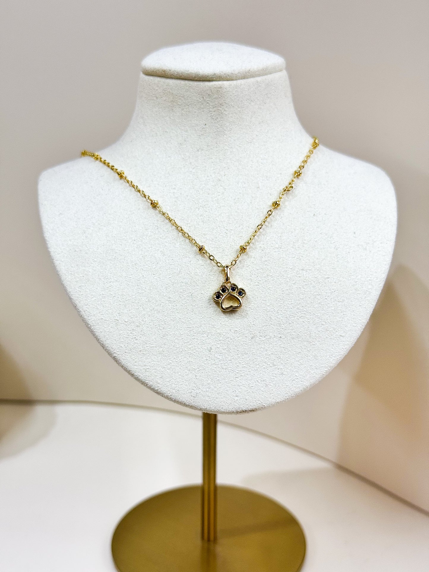 Collar Dijes
