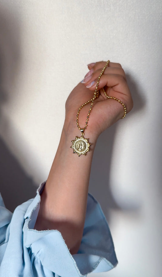 Collar Virgen María